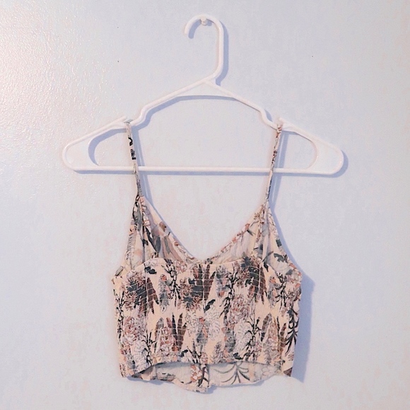 Floral Crop Top - Picture 2 of 4